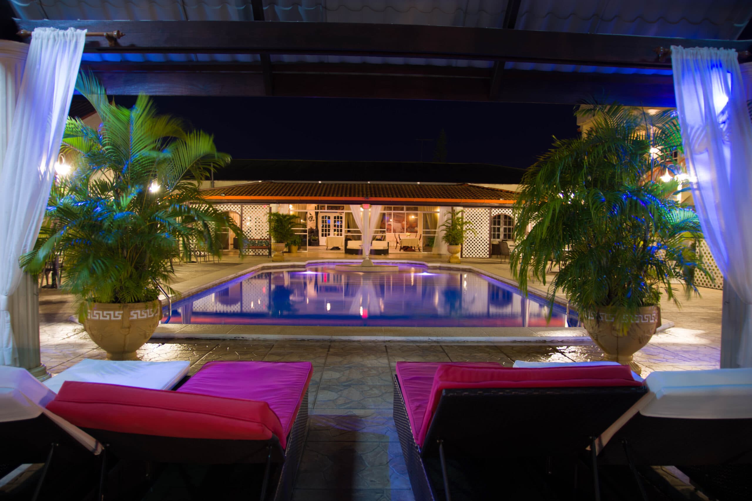 Hotel North Resort — pool lounge at night